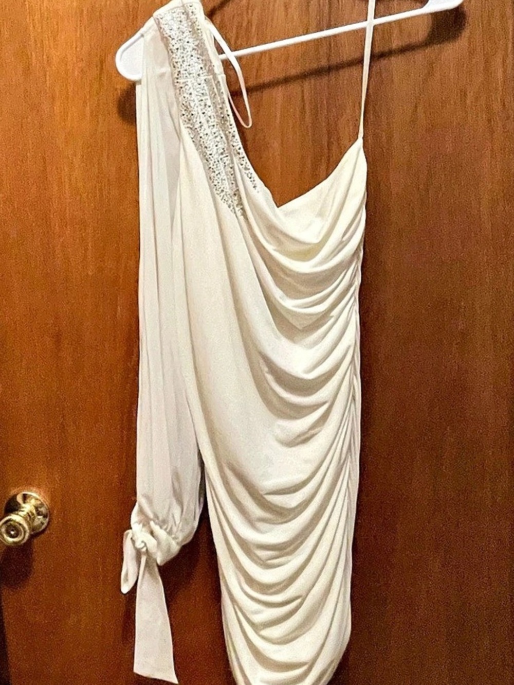 Beautiful Draped Dress in layering White. One sleeve with wonderful detail